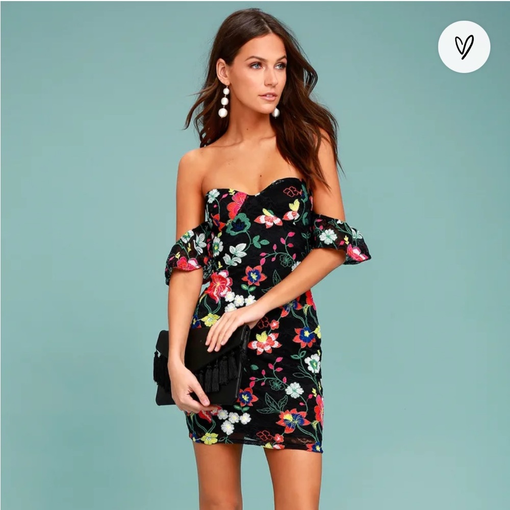 Lulus hot tropics dress!